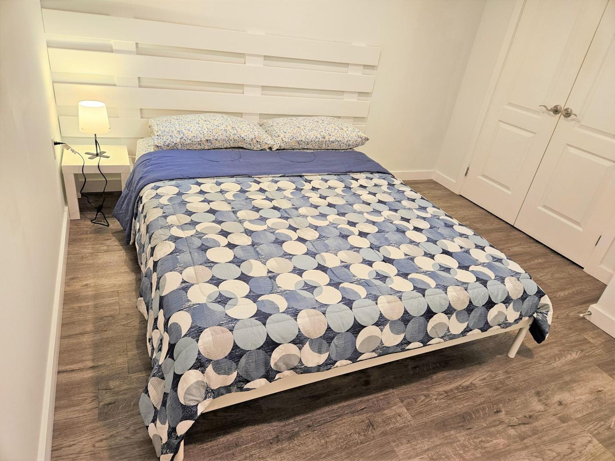 Apartament Charming Detached House Near The Airport Mississauga Zewnętrze zdjęcie